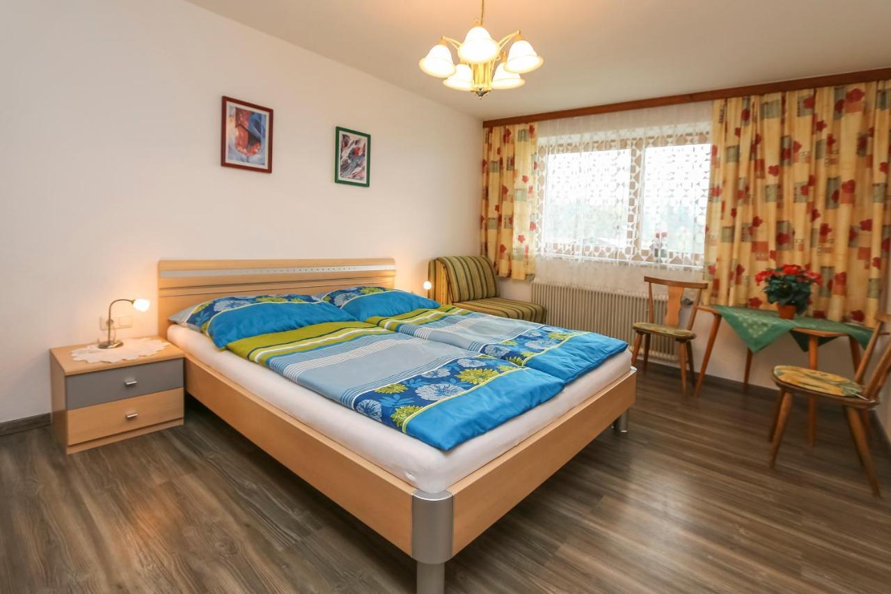 Haus Zehentner Appartement Fieberbrunn Buitenkant foto