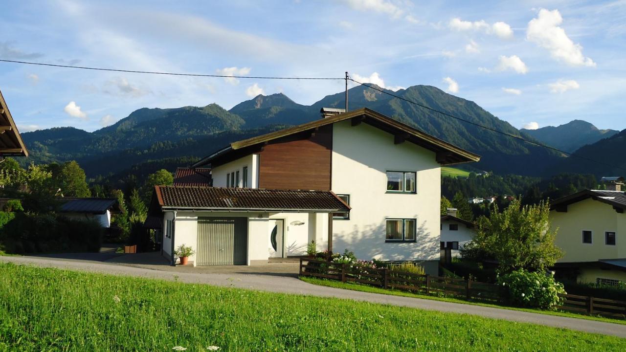 Haus Zehentner Appartement Fieberbrunn Buitenkant foto