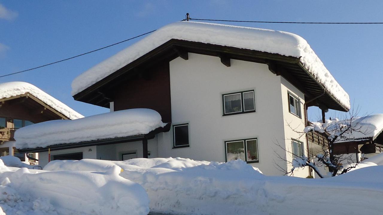 Haus Zehentner Appartement Fieberbrunn Buitenkant foto